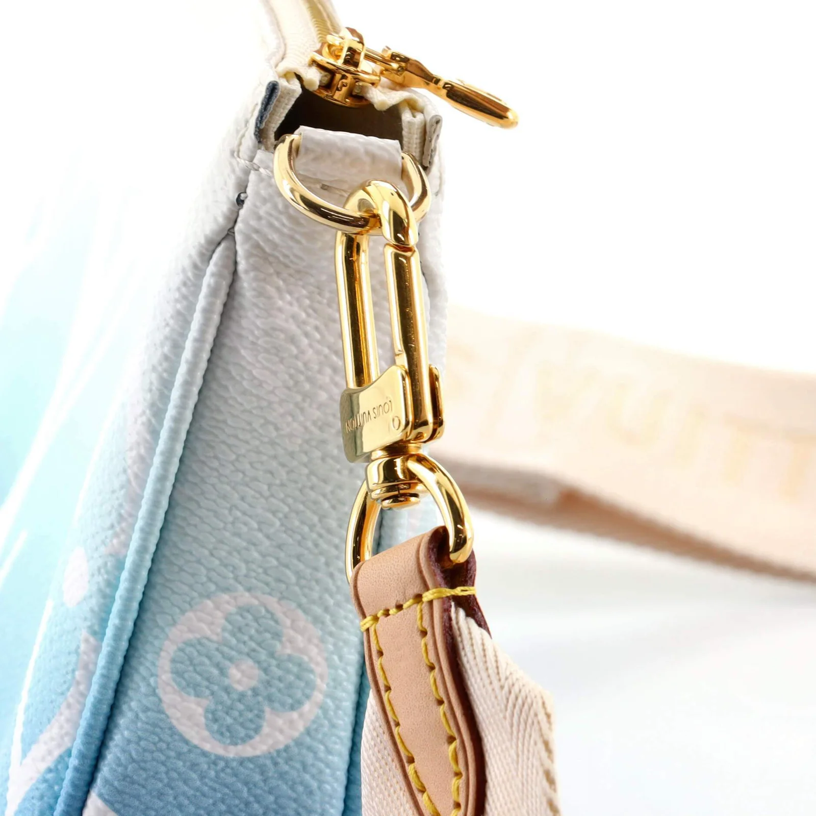 Multi Pochette Accessoires By The Pool Monogram Giant