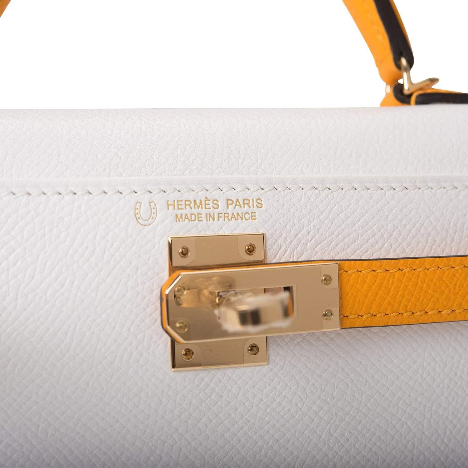 Hermes Horseshoe Stamp (HSS) White and Jaune D’Or Epsom Sellier Kelly 20cm Permabrass Hardware