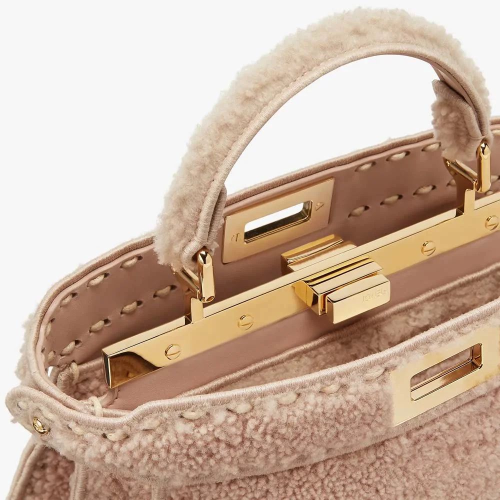 PEEKABOO ISEEU SMALL Pink Sheepskin Bag