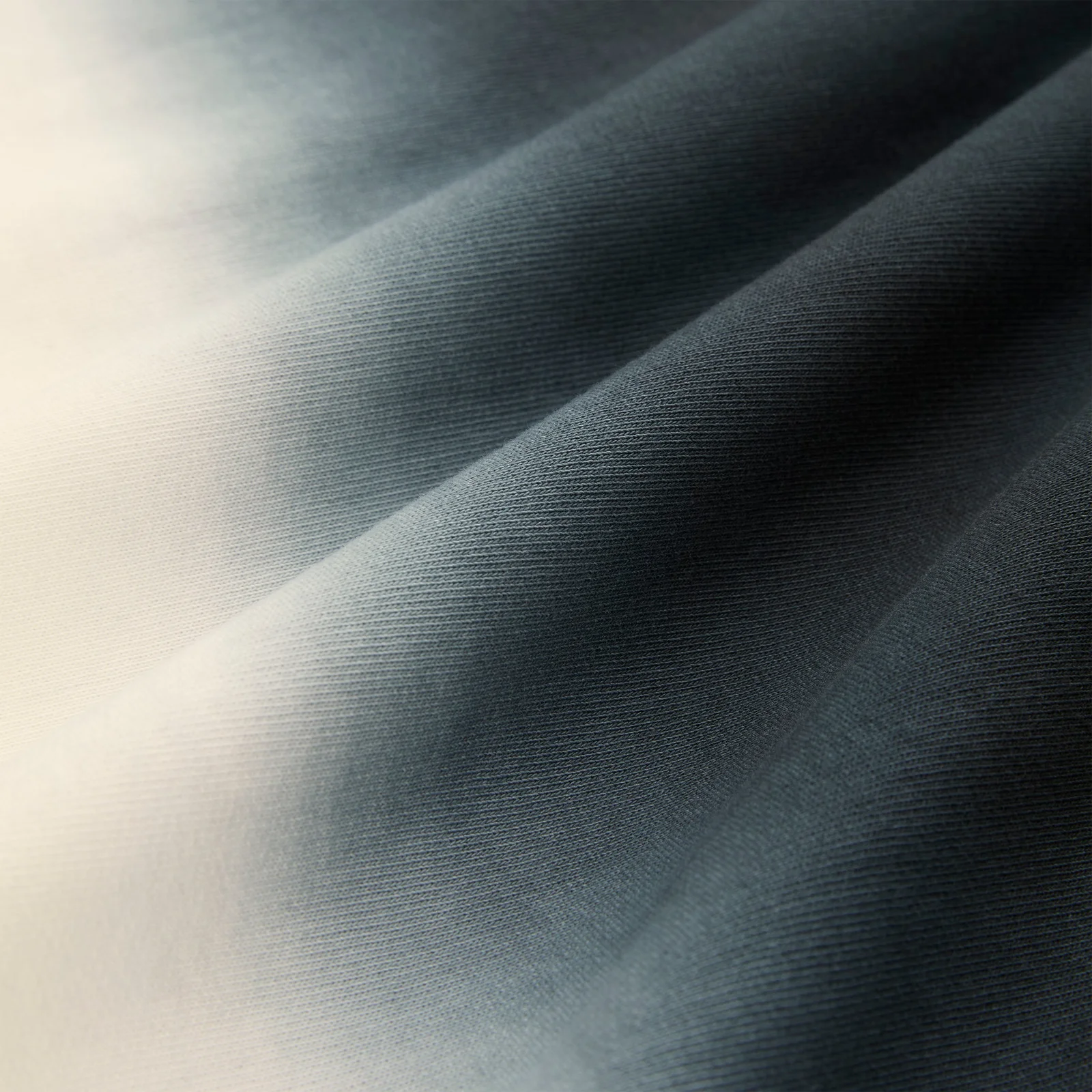 GRADIENT CREWNECK