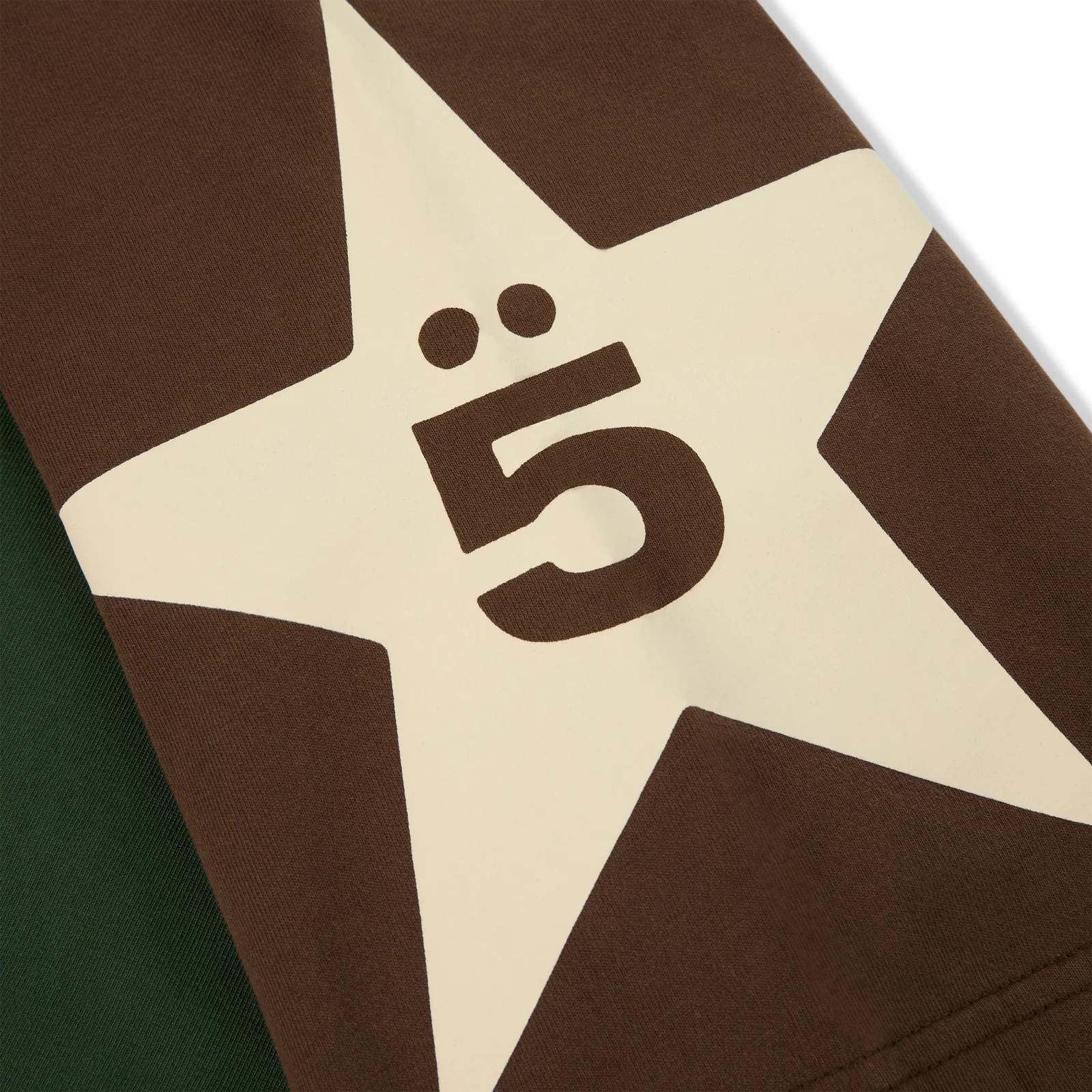 5UKI TEE