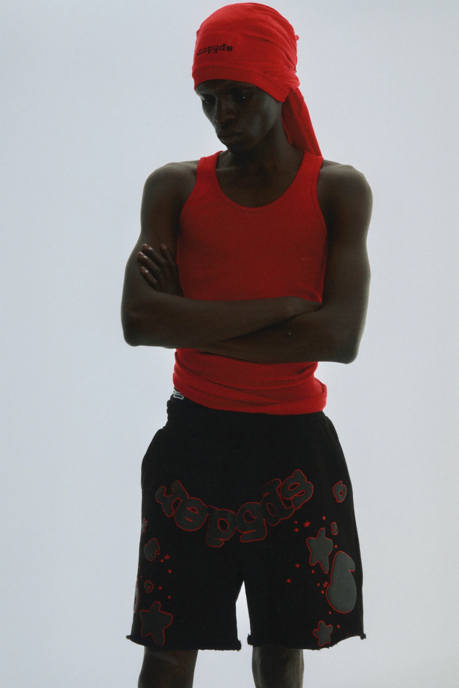 BELUGA OUTLINE SWEATSHORT