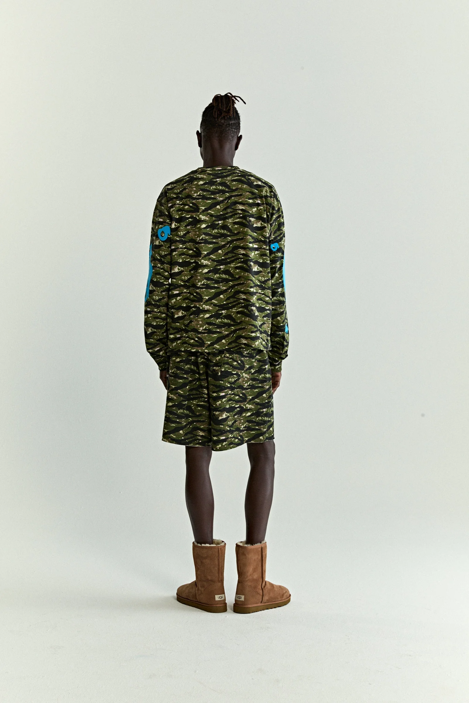 BELUGA TIGER CAMO LONGSLEEVE