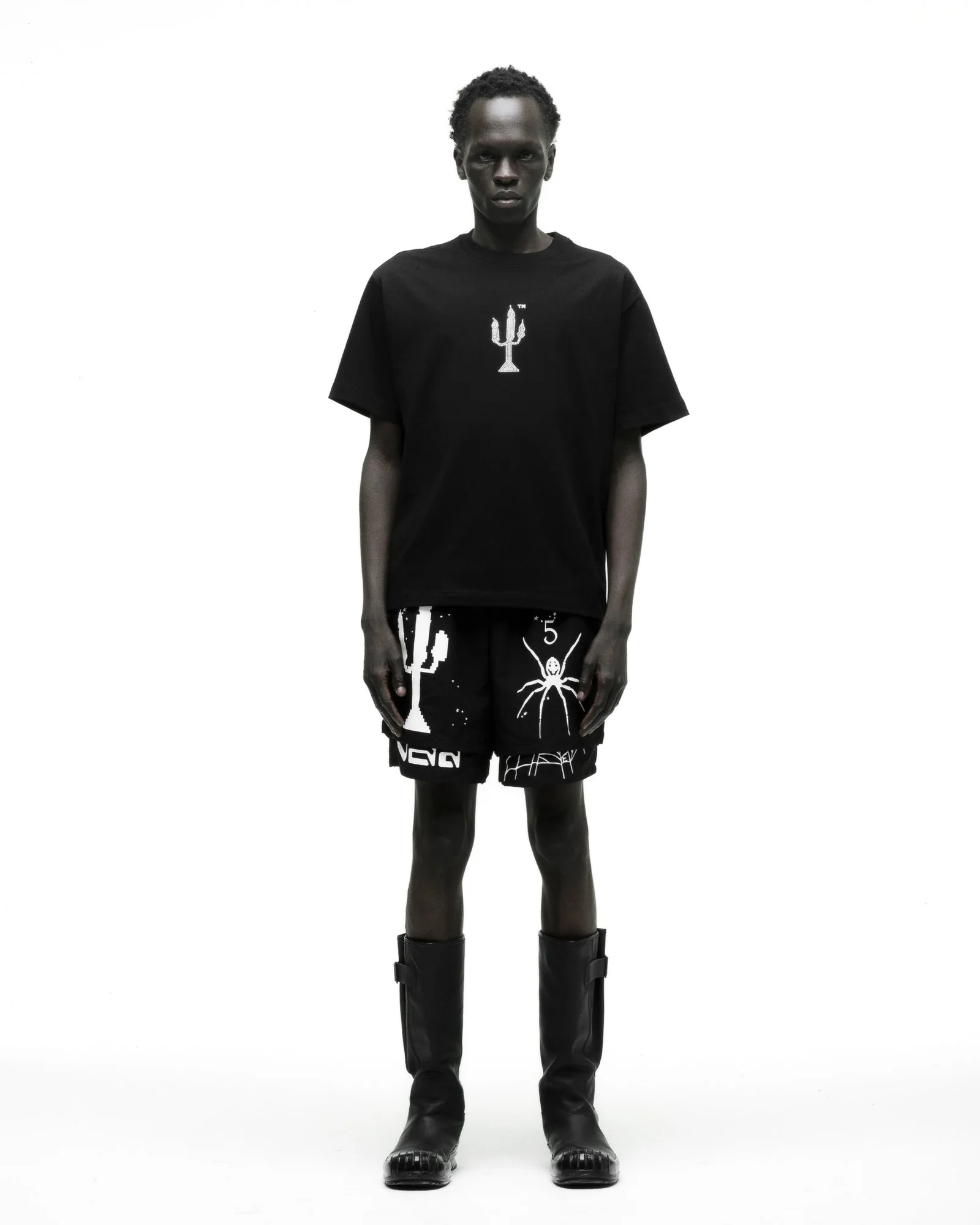 VAA TM TEE