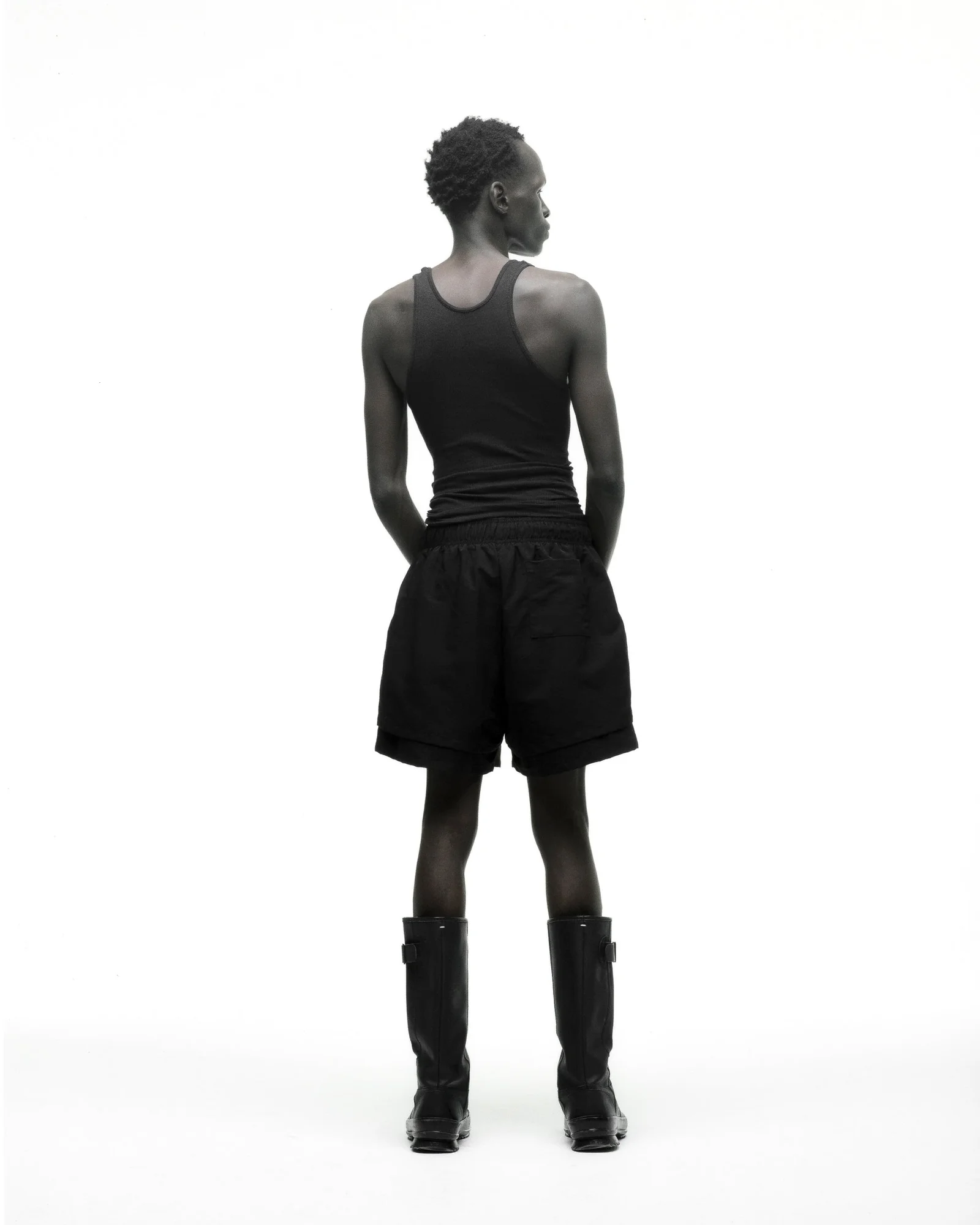 VAA DOUBLE LAYER SHORT