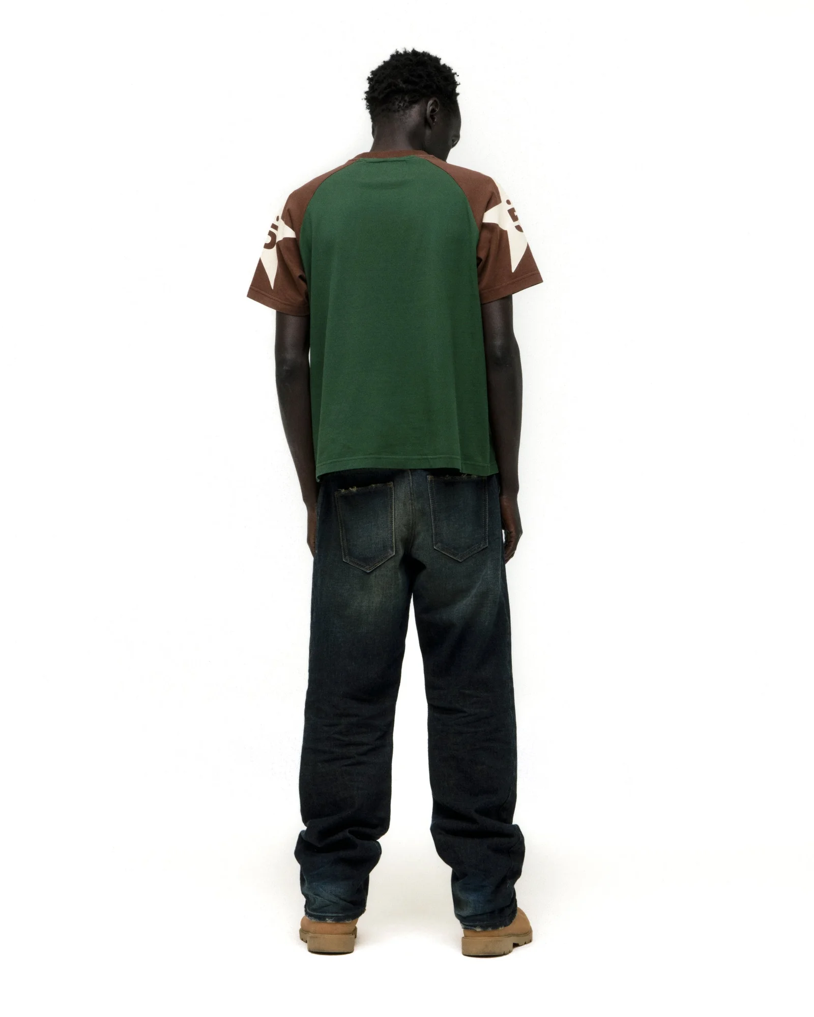 5UKI TEE